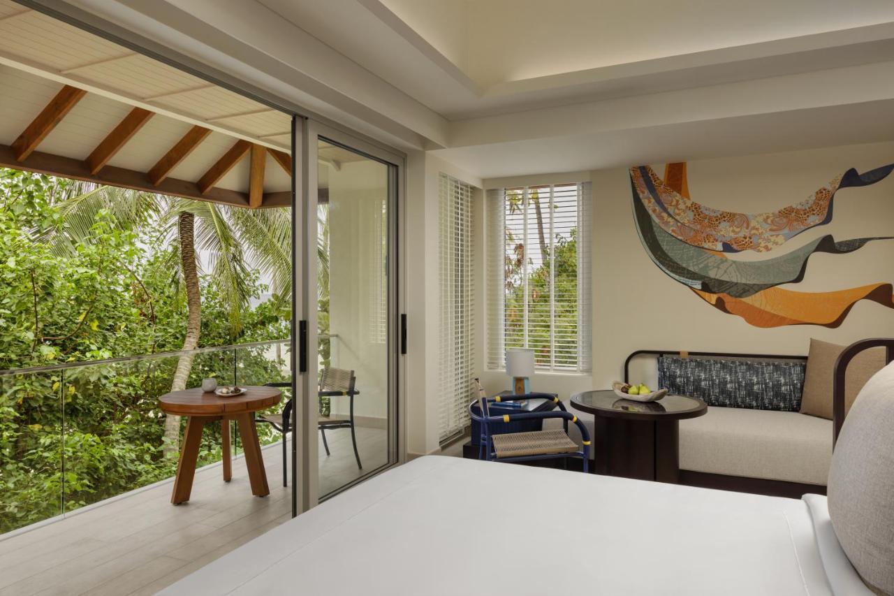 Avani Plus Fares Maldives Resort - 50 Percent Off On Seaplane Transfer For Minimum Stay Of 3 Nights And More For Stays Until 31 October 2025 Kendhoo Buitenkant foto