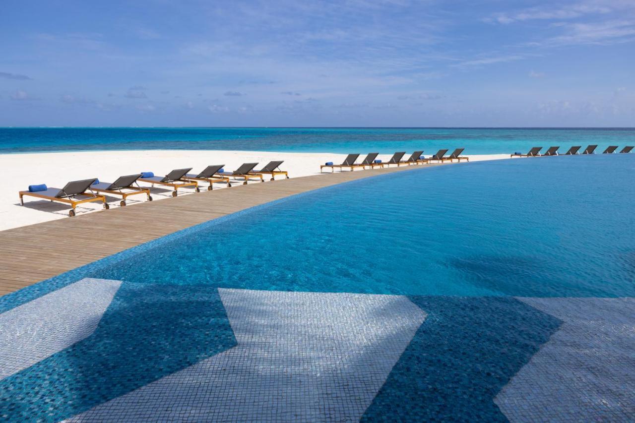 Avani Plus Fares Maldives Resort - 50 Percent Off On Seaplane Transfer For Minimum Stay Of 3 Nights And More For Stays Until 31 October 2025 Kendhoo Buitenkant foto