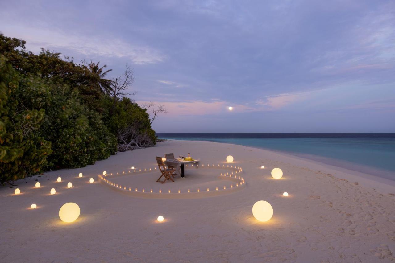 Avani Plus Fares Maldives Resort - 50 Percent Off On Seaplane Transfer For Minimum Stay Of 3 Nights And More For Stays Until 31 October 2025 Kendhoo Buitenkant foto