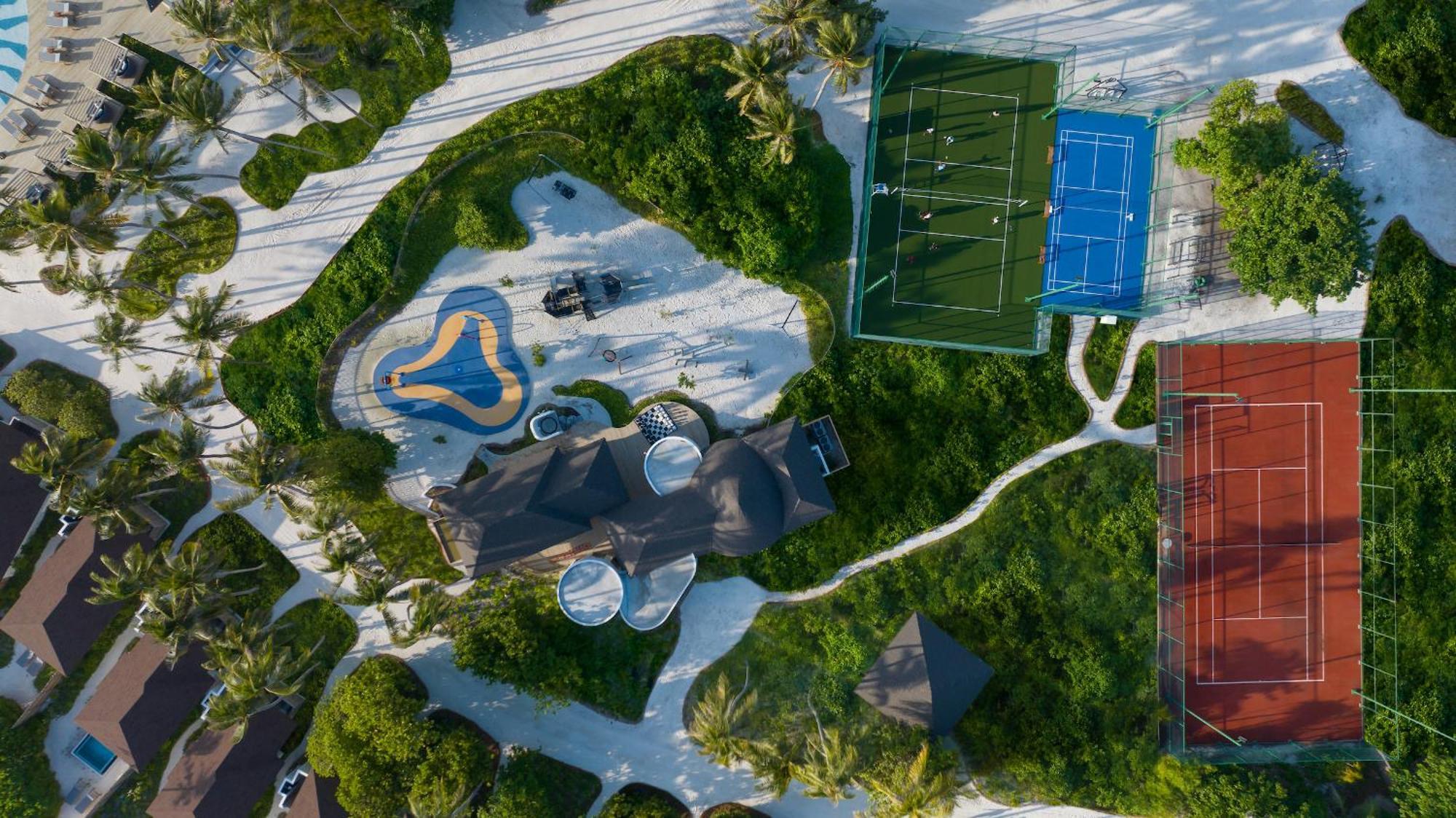 Avani Plus Fares Maldives Resort - 50 Percent Off On Seaplane Transfer For Minimum Stay Of 3 Nights And More For Stays Until 31 October 2025 Kendhoo Buitenkant foto